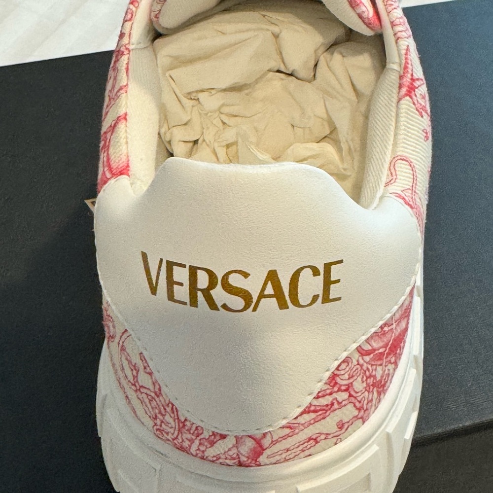 Versace White and Pink Sneakers - Picture 4 of 6